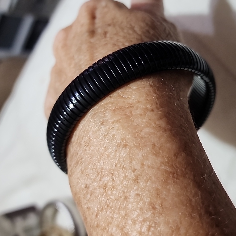 Omega Bracelets - Picture 9 of 9